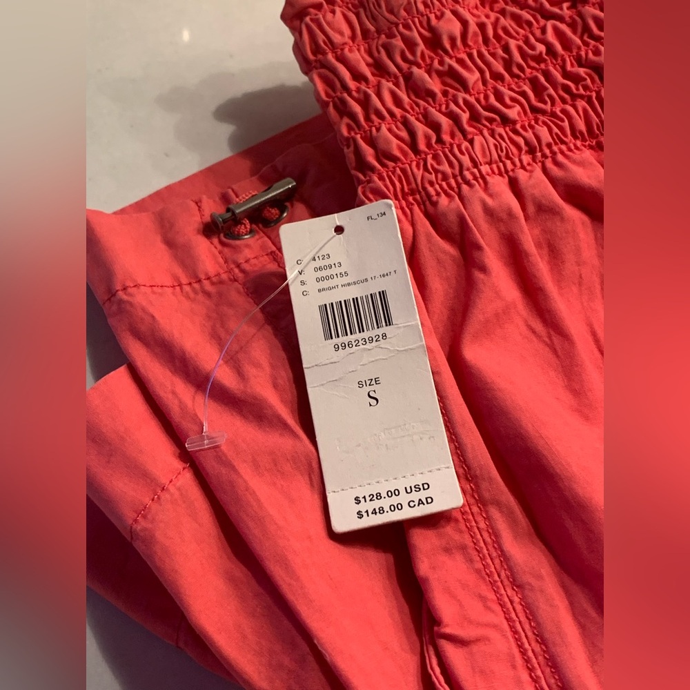 Anthropologie Ruched Poplin Gaucho Pants in Bright Hibiscus - Picture 4 of 5